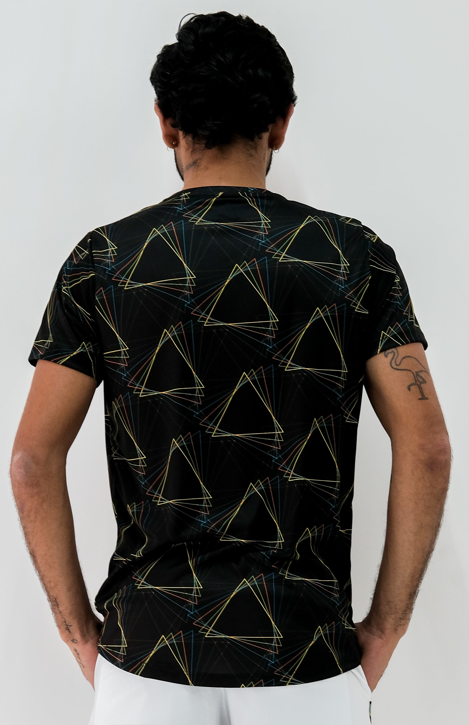 Playera Hombre Clasica Energia Triangulos