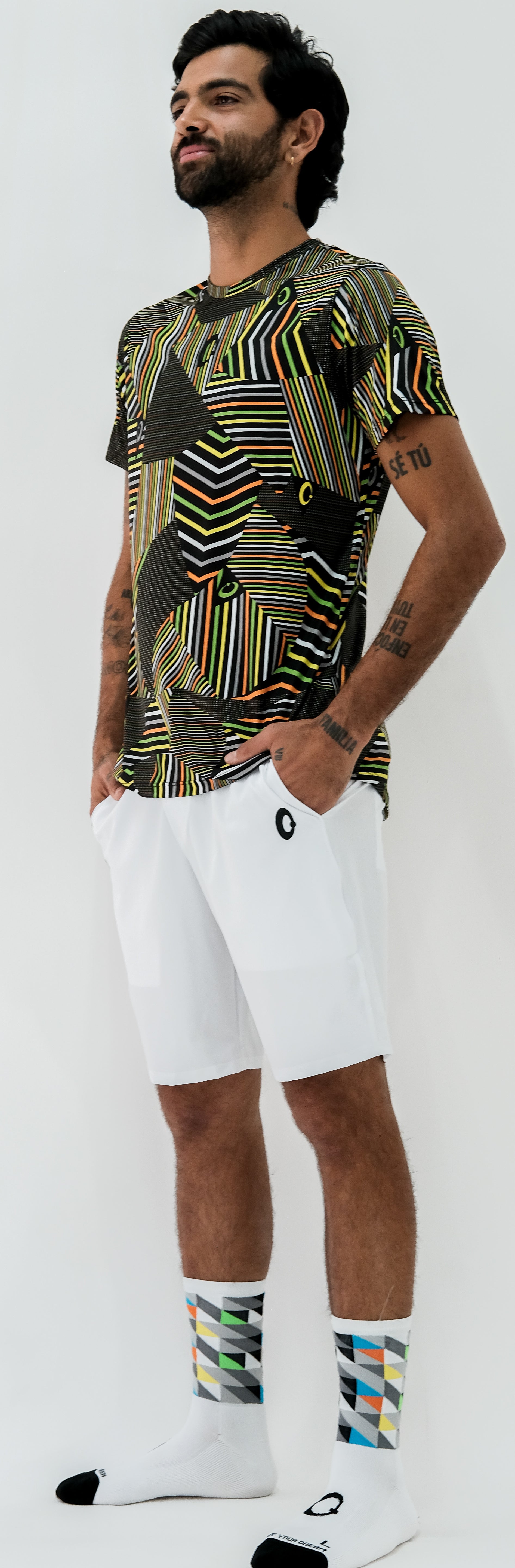 Playera Hombre Clásica Triángulos Rayas