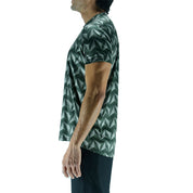 Playera Hombre Corte Clásico - Triangulos 3D Negra Reciclada
